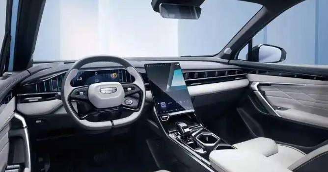 DeepSeek引发科技圈接入热潮，背后机遇与挑战并存