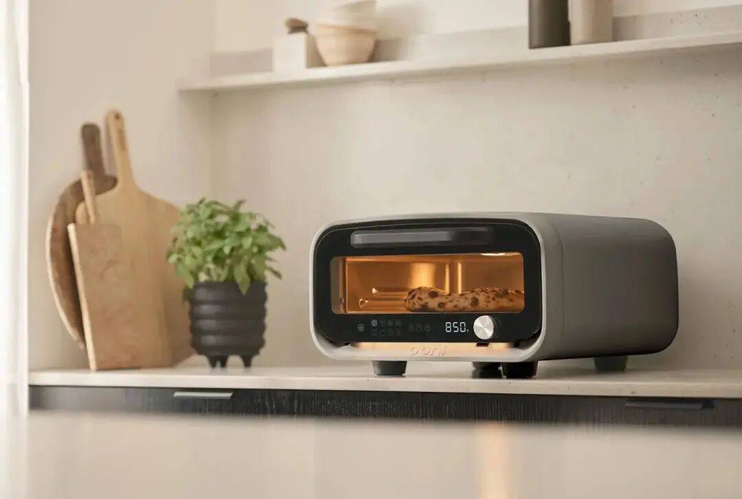 IFA 2025观察:AI钻进烤炉鱼缸,家庭智能从“听话”变“懂生活”