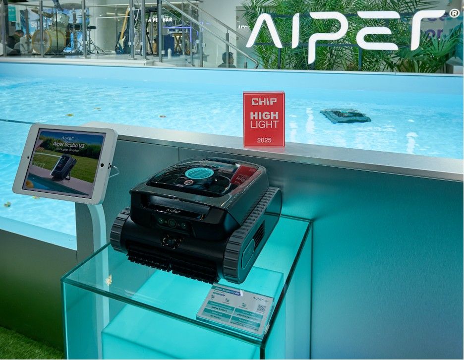 2025 IFA庭院机器人战事升级：石头入场、机械臂加持、多传感器融合成关键